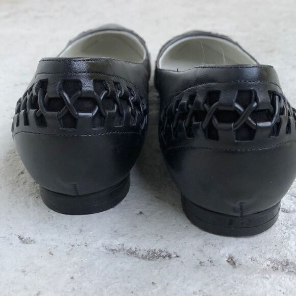 Maria  Shariapova - Picture 3 of 7